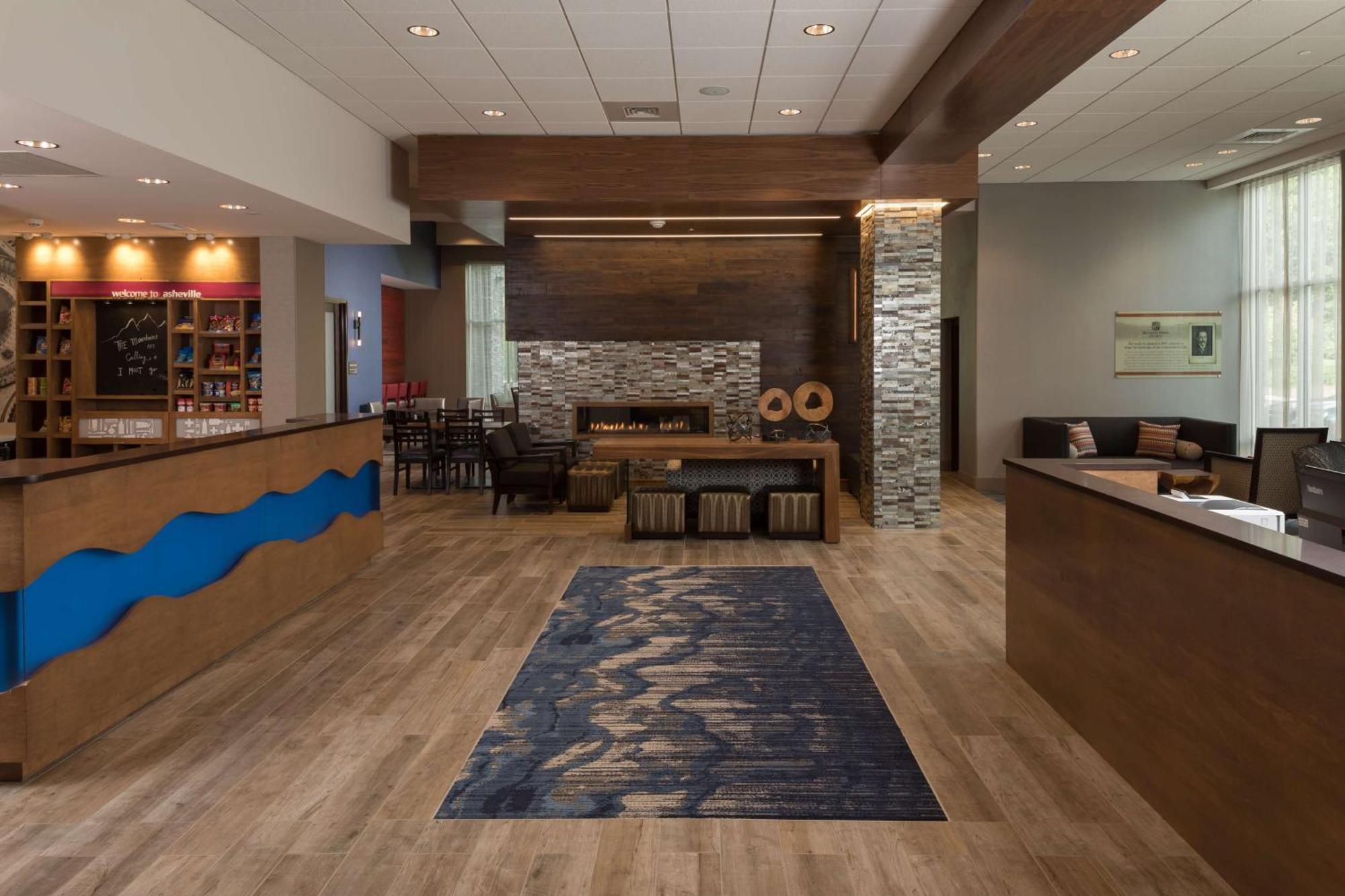 Hampton Inn & Suites-Asheville Biltmore Village, Nc Eksteriør bilde