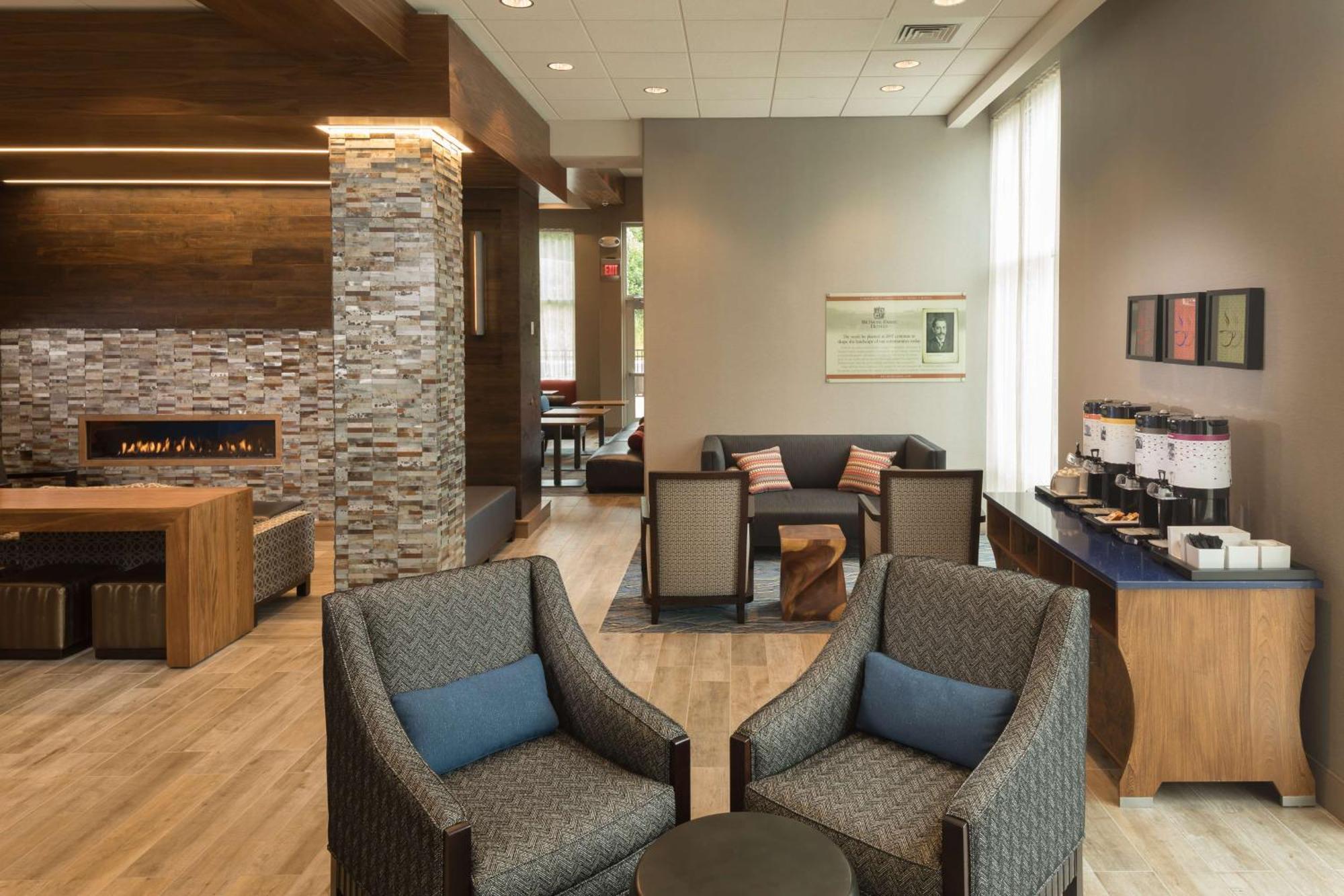 Hampton Inn & Suites-Asheville Biltmore Village, Nc Eksteriør bilde